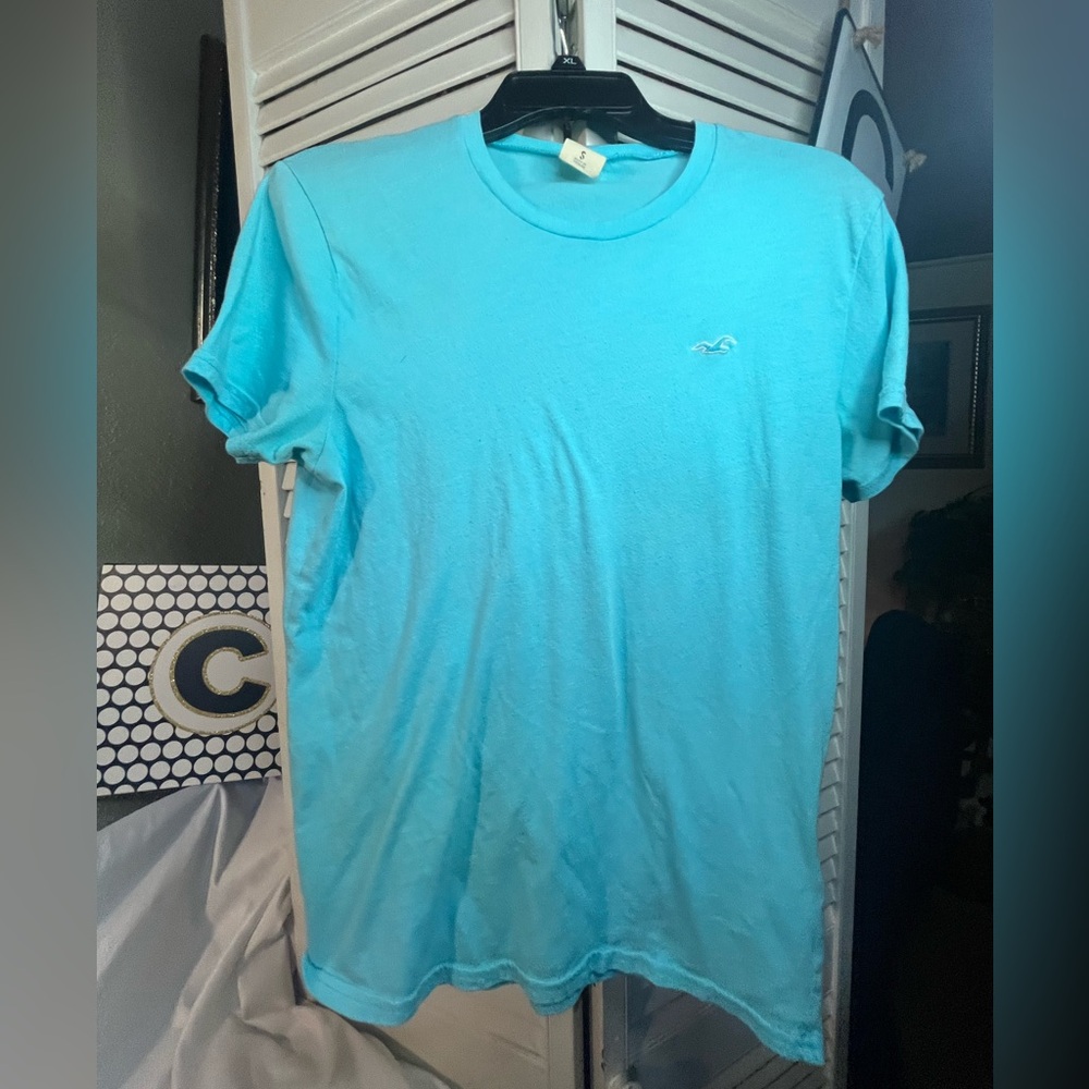 HOLLISTER Light Blue Short Sleeve Tee